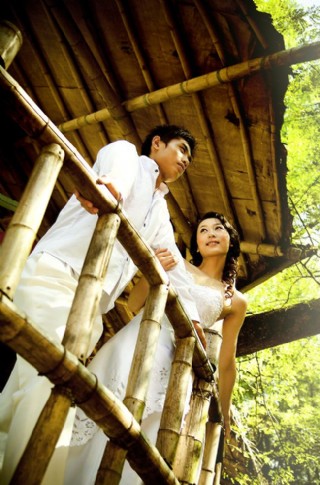 简约风唯美时尚婚纱首页模板