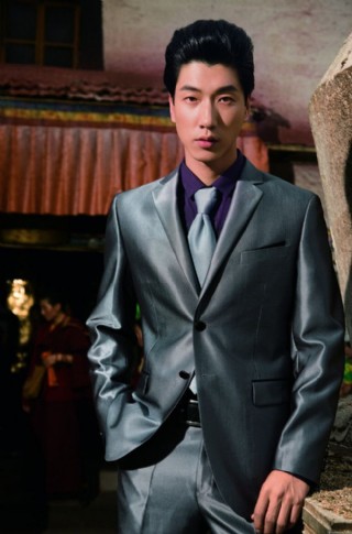 柒牌男装李连杰2010年休闲男装半衬图片